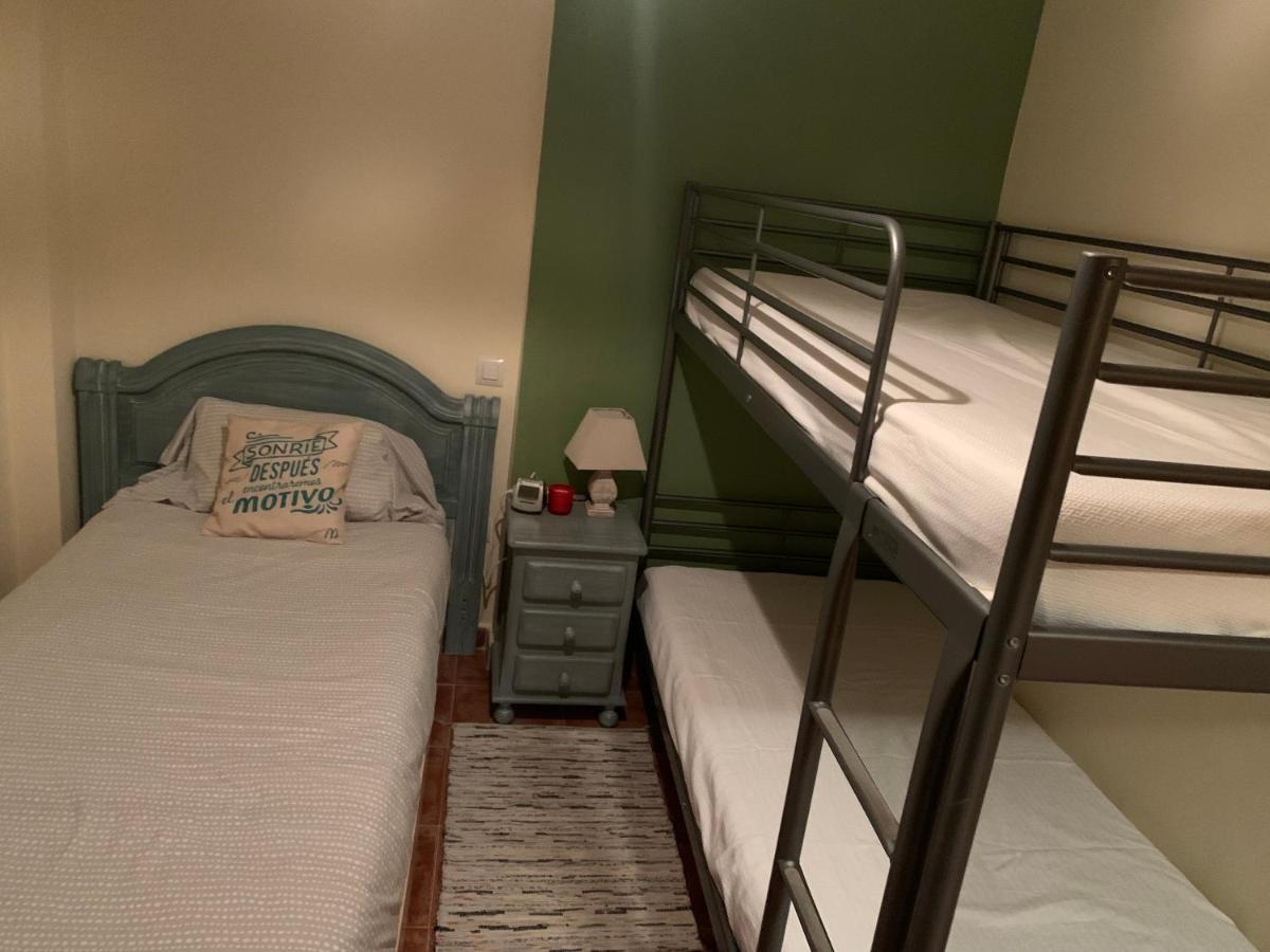 Chalet Pradonavas Navas de San Antonio Екстер'єр фото