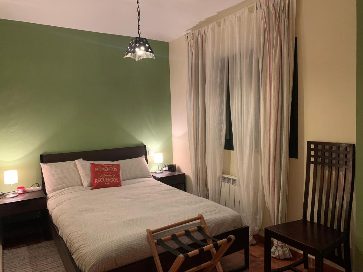Chalet Pradonavas Navas de San Antonio Екстер'єр фото