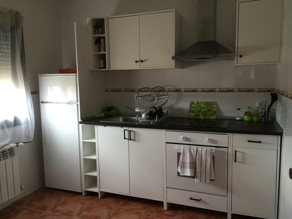 Chalet Pradonavas Navas de San Antonio Екстер'єр фото